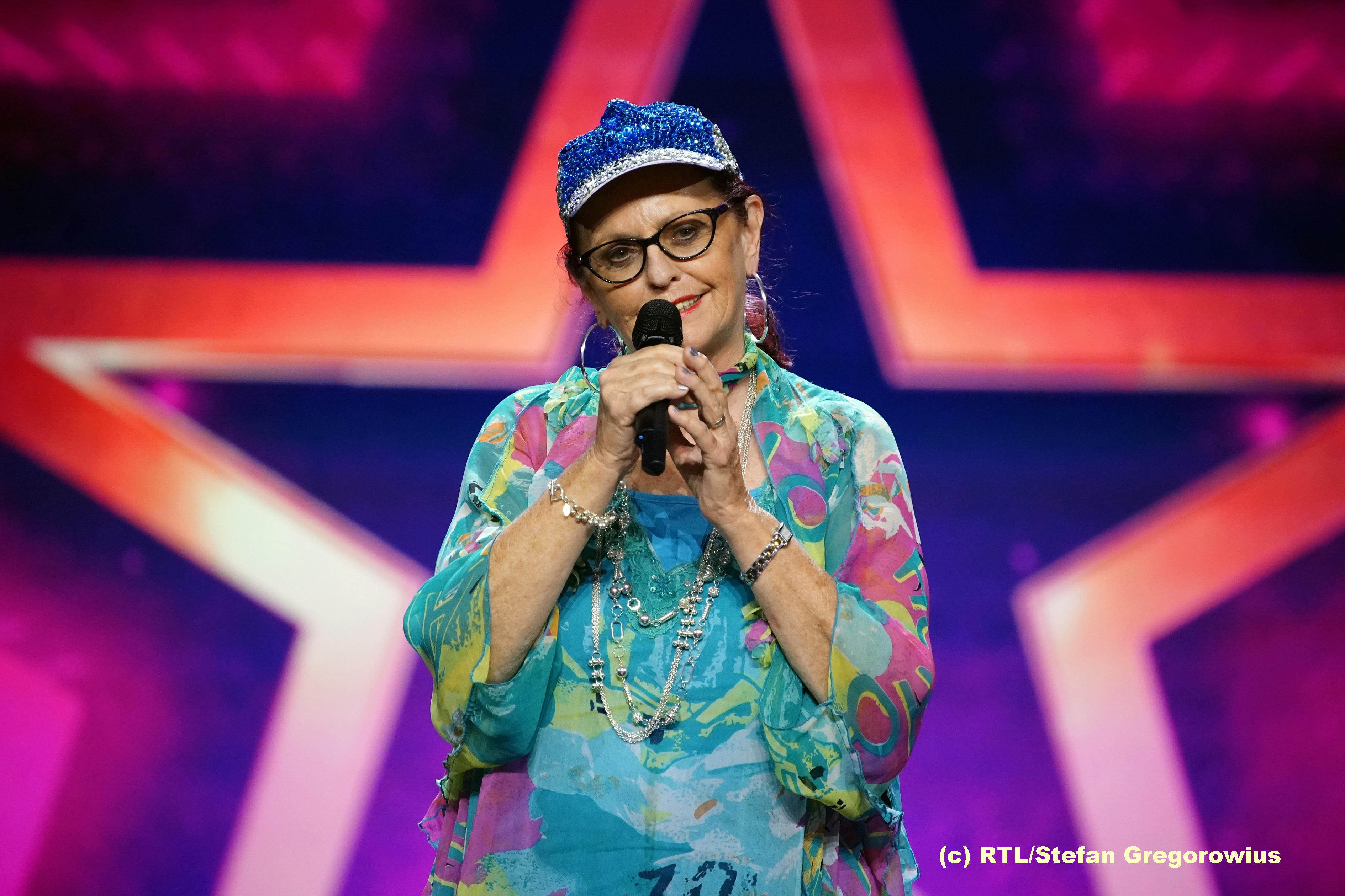 Jodlerin Uschi Bauer bei Das Supertalent auf RTL